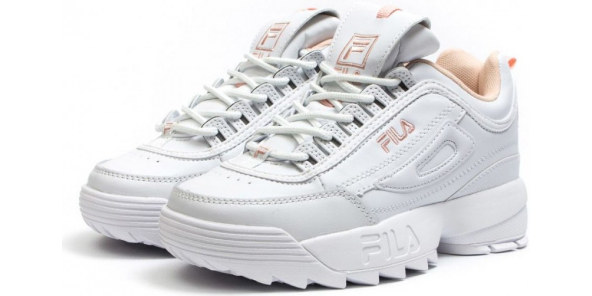 Pink and best sale white fila disruptor